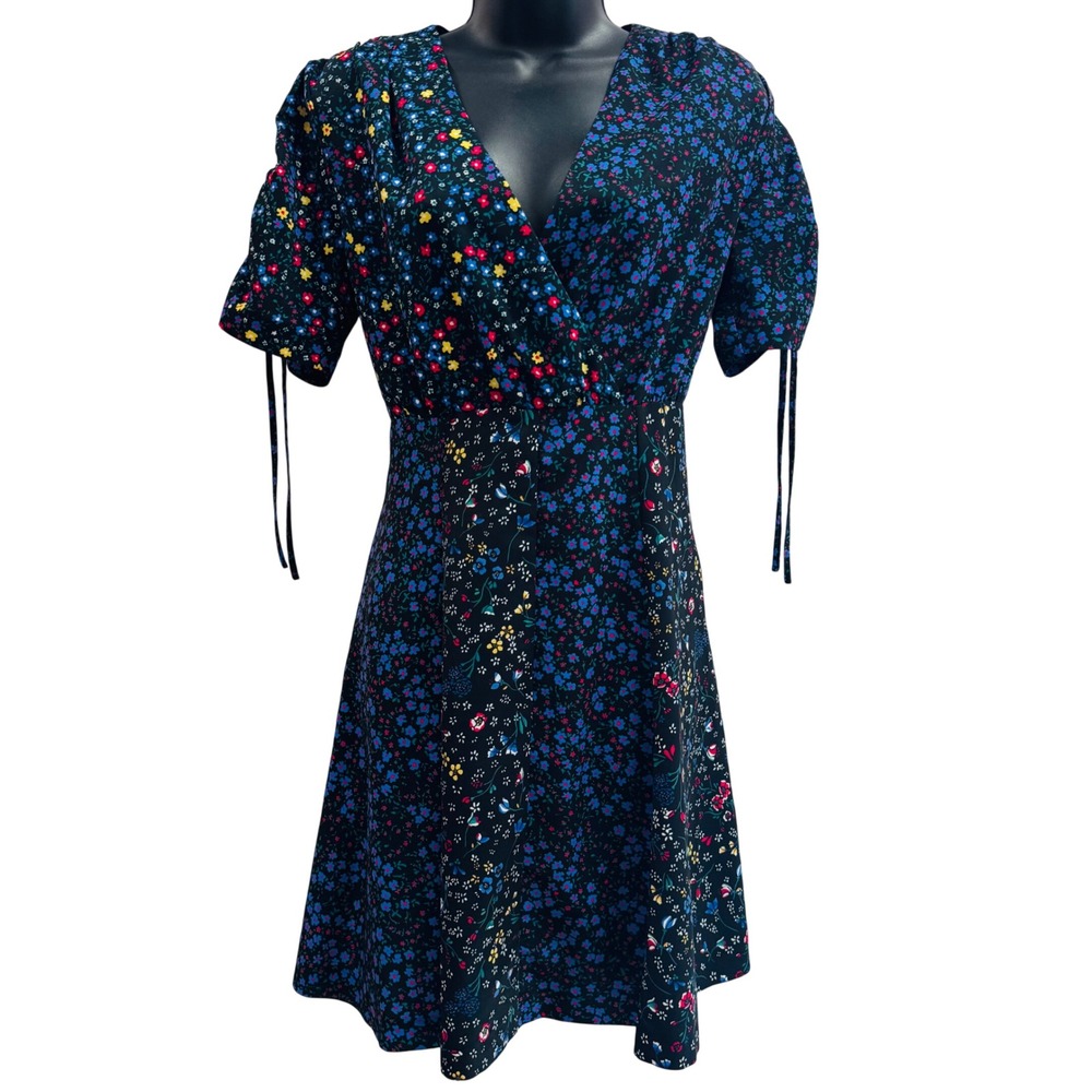 NWT French Connection Mixed Floral Wrap V-Neck Mini Dress Blue Black Size 4